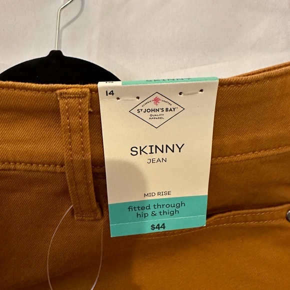 Caramel/Tan Jeans - Picture 2 of 6